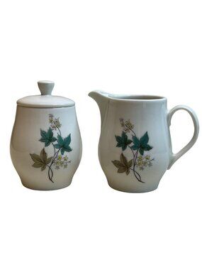 Syracuse Carefree True China Woodbine Covered Sugar & Creamer Set